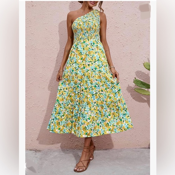 One shoulder floral summer dress size L - Picture 2 of 9